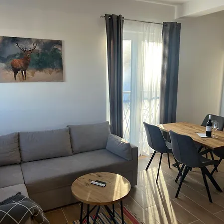 Lägenhet Triplex Bb *