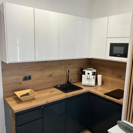 Lägenhet Triplex Bb *